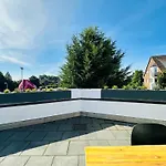 Apartamento Emilbnb In Der Sandstrasse *