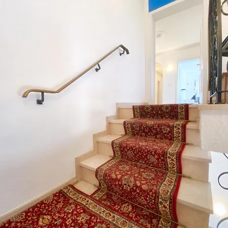 Emilbnb In Der Sandstrasse דירה *