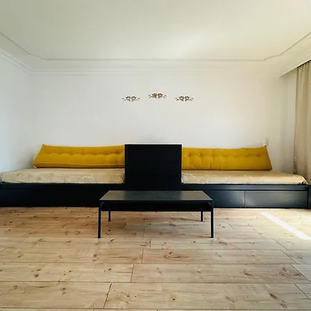 Emilbnb In Der Sandstrasse