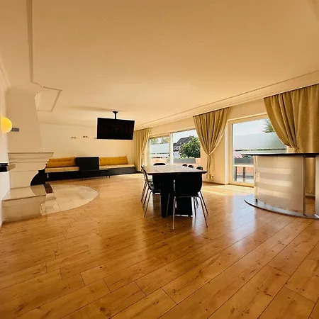 Emilbnb In Der Sandstrasse דירה *