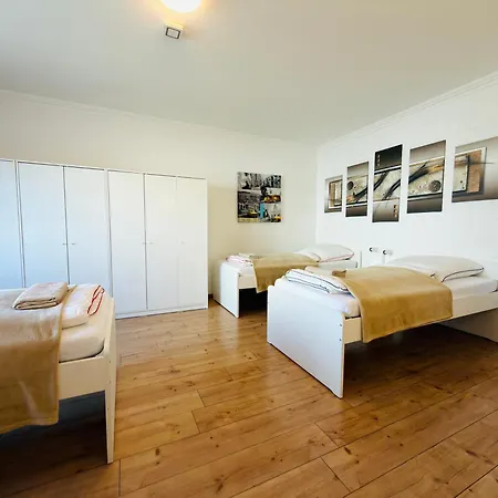 Emilbnb In Der Sandstrasse
