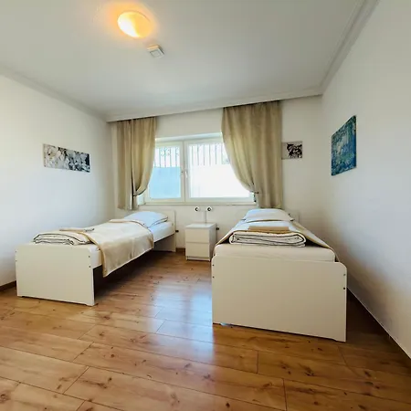 Emilbnb In Der Sandstrasse 公寓 *
