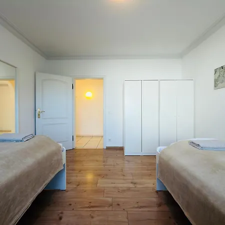 Emilbnb In Der Sandstrasse *