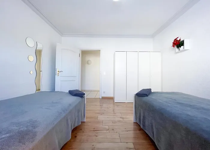 Emilbnb In Der Sandstrasse *